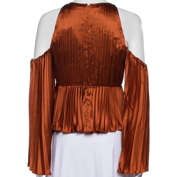 AMUR Halterneck long sleeve crop top - Picture 2 of 3